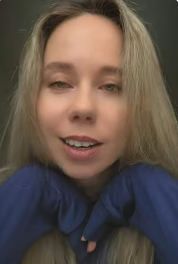 Tina.png